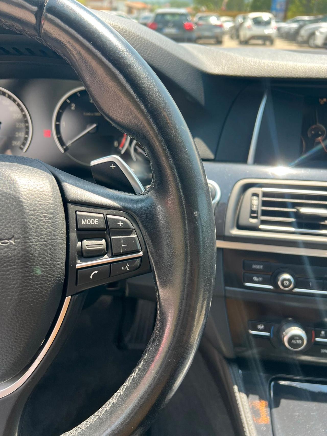 BMW 520d TOURING BUSINESS