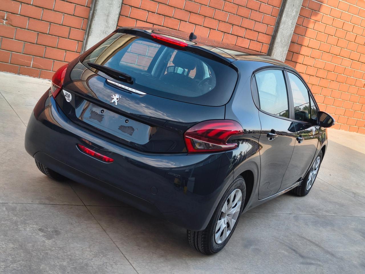 Peugeot 208 1.0 VTi 68 CV 5p. Access