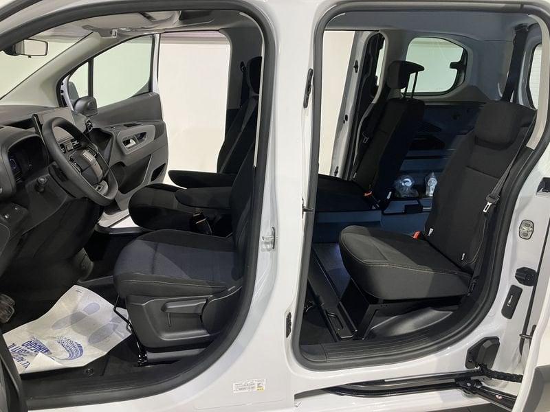 FIAT Doblò 1.5 BlueHdi 130 CV AT8 Trasporto Disabili 4+1