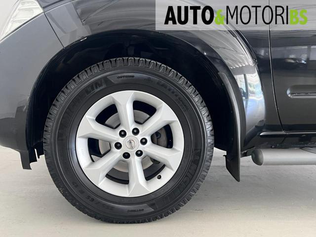 NISSAN Navara 2.5 dCi 190CV 4 porte Double Cab LE