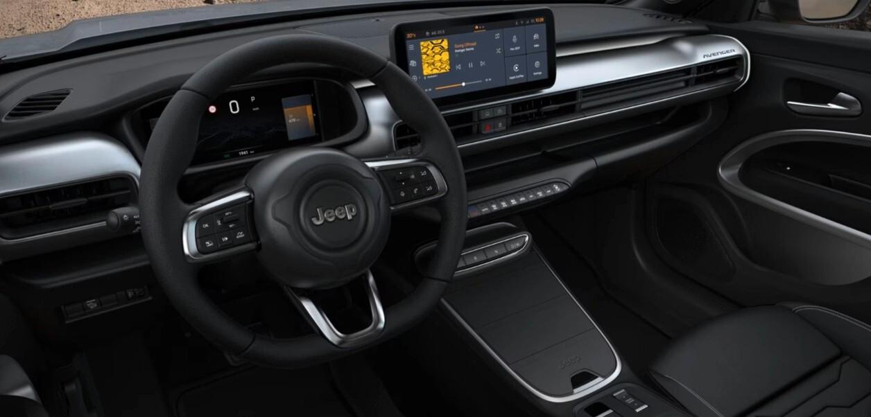 Jeep Avenger 1.2 turbo e-hybrid MHEV Summit f