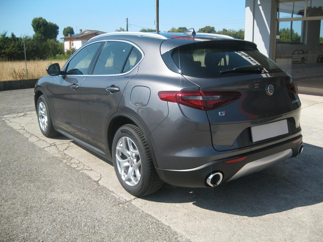 Alfa Romeo Stelvio 2.2 Turbodiesel 190 CV AT8 Q4 Business
