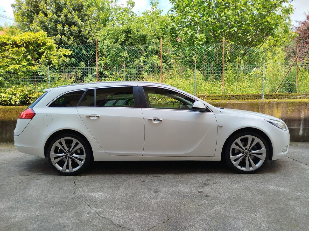 Opel Insignia Wagon 2.0 DIESEL 160cv / 67.000km