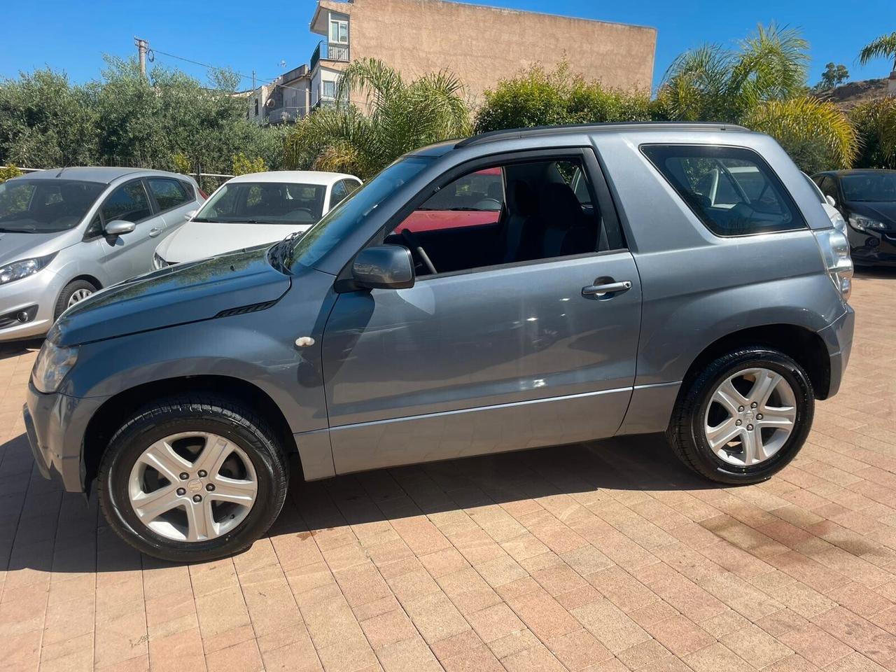 Suzuki Grand Vitara"Finanziabile Senza Busta Paga”