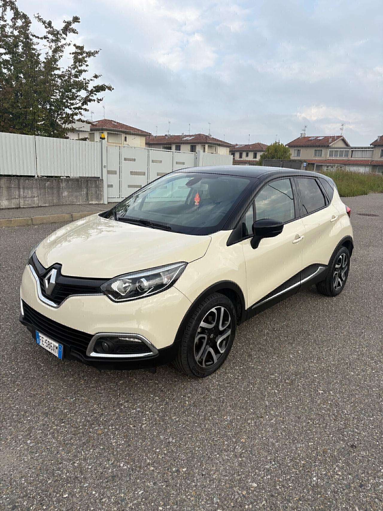 Renault Captur cambio automatico Ok neo patentati