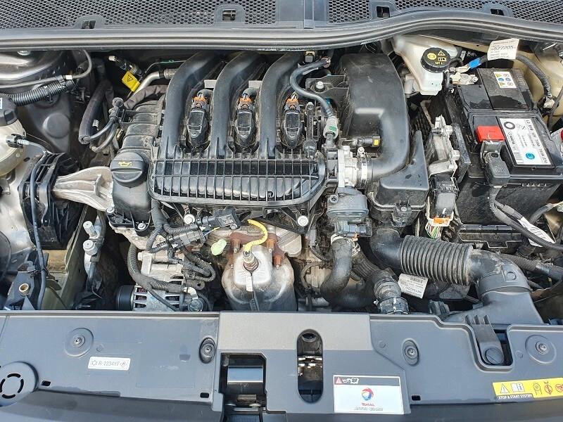 PEUGEOT 208 1.2 PureTech 75 S&S LED TOUCH 7 PARK