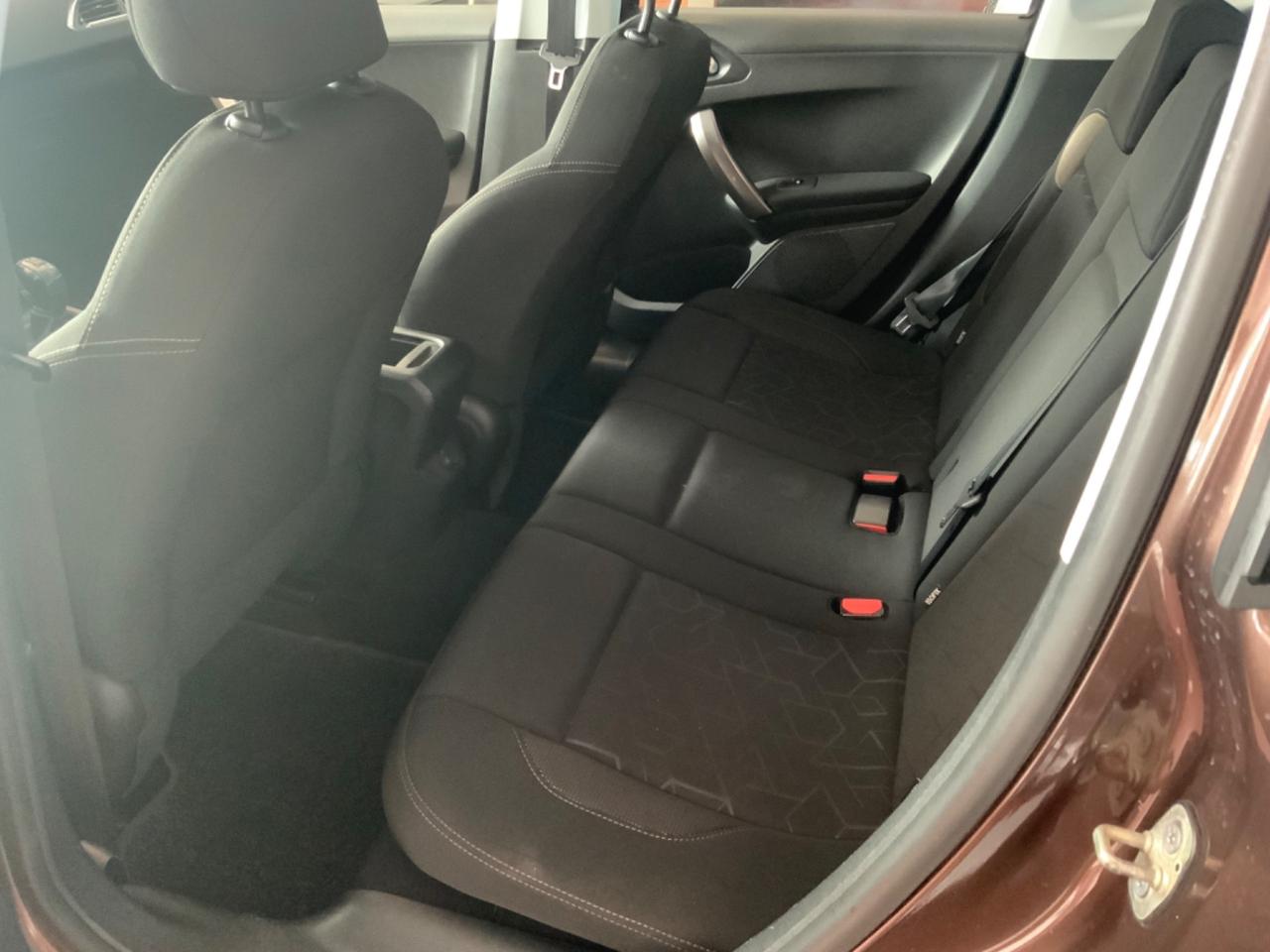 Peugeot 2008 1.4 HDi 68CV Access