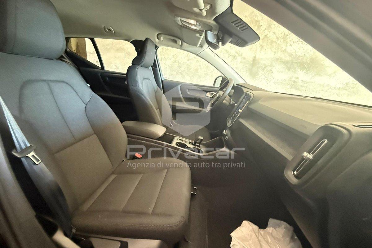 VOLVO XC40 B3 automatico Essential