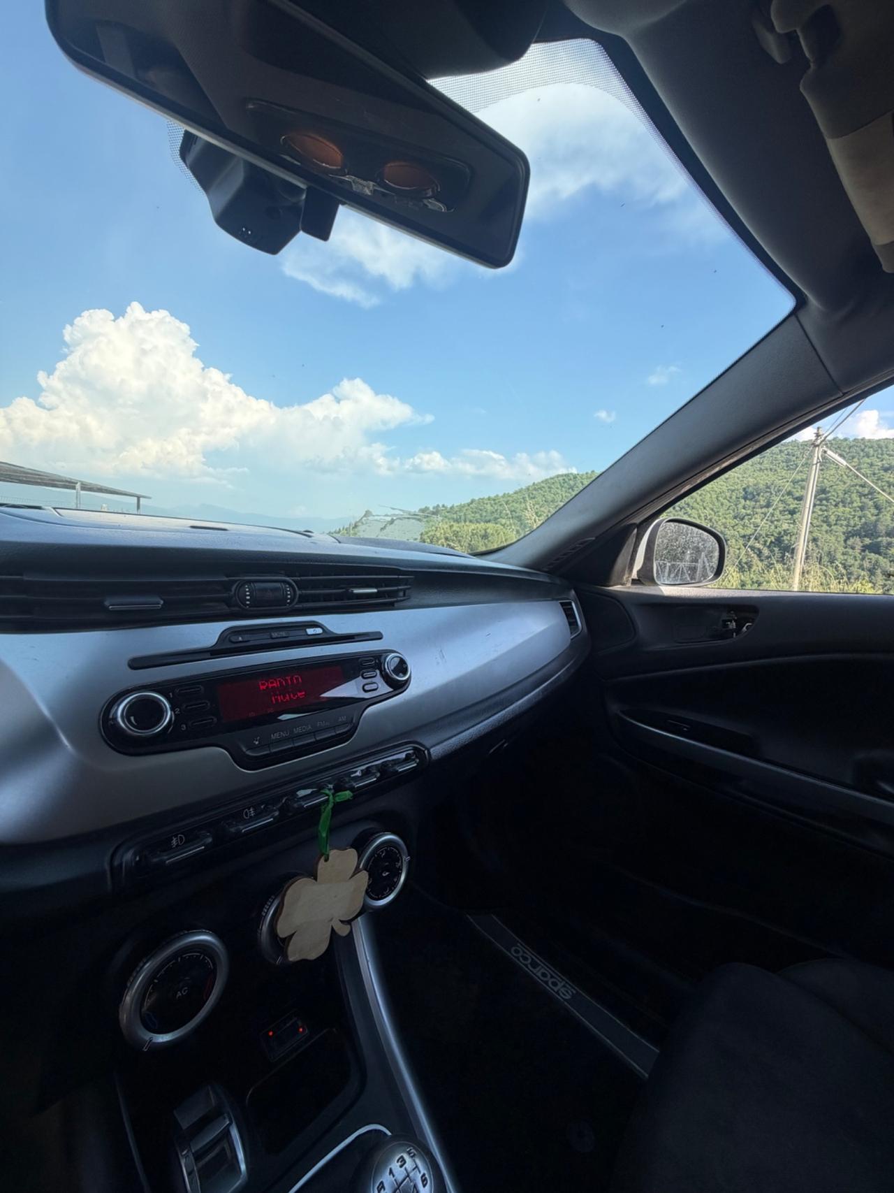 Alfa Romeo Giulietta 1.4 Turbo 120 CV GPL Progression