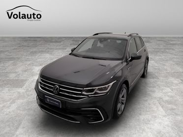 VOLKSWAGEN Tiguan II 2021 - Tiguan 2.0 tdi R-Line 150cv dsg