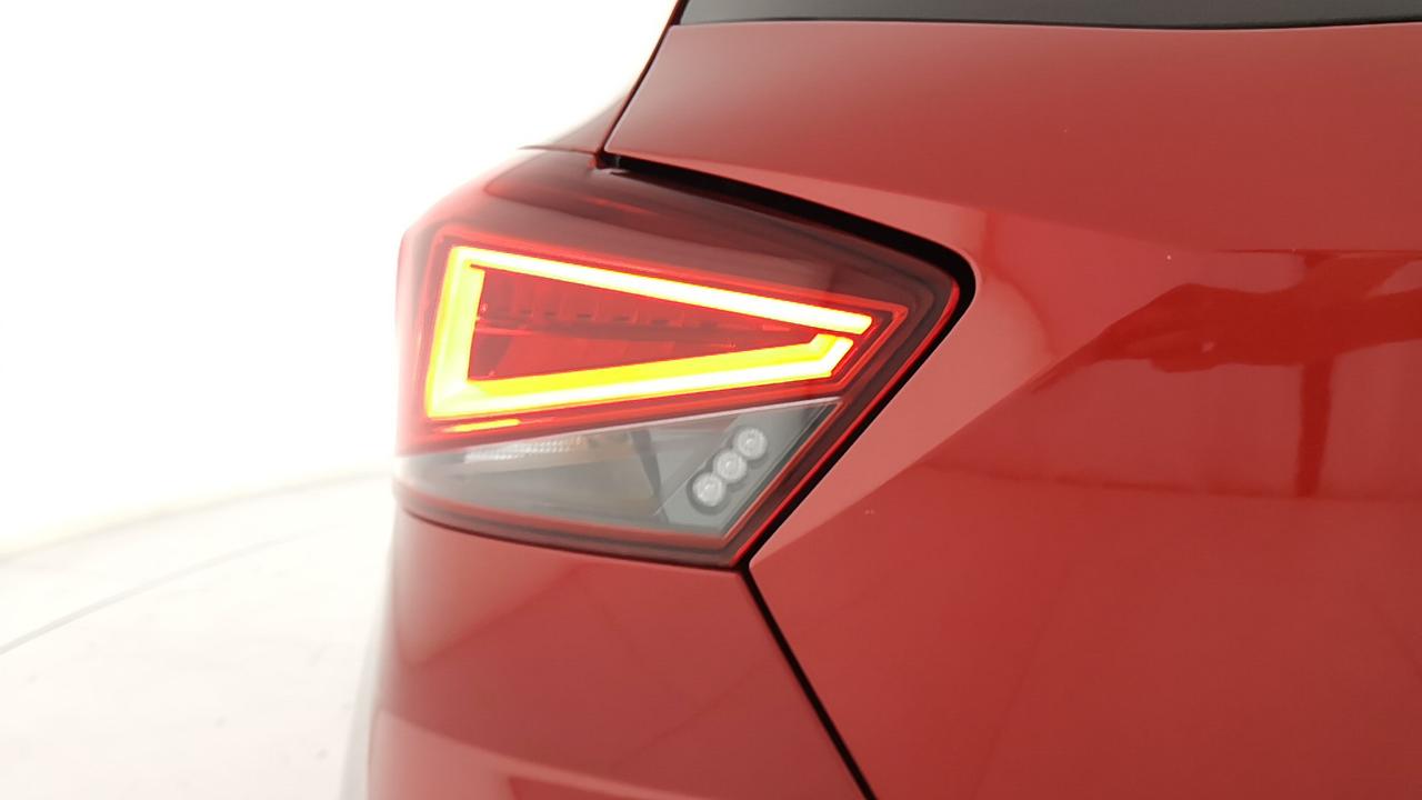 SEAT Ibiza V 2017 - Ibiza 1.0 ecotsi FR 95cv