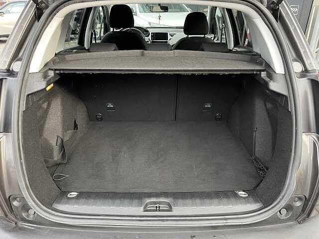 Peugeot 2008 BlueHDi 100 S&S Style