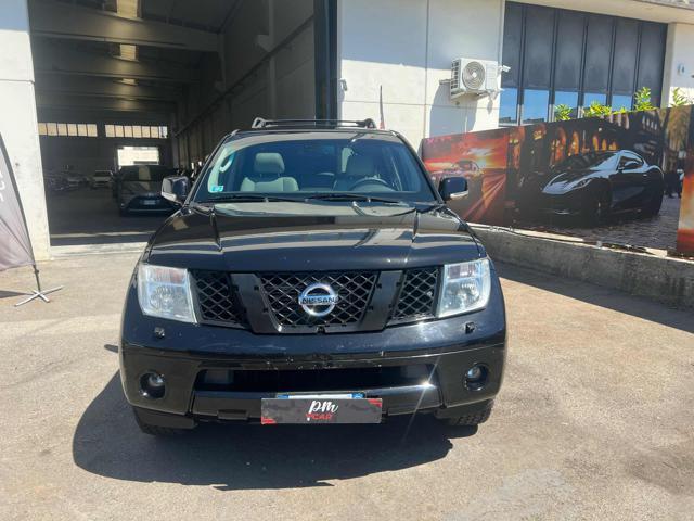 NISSAN Pathfinder 2.5 dCi LE Platinum