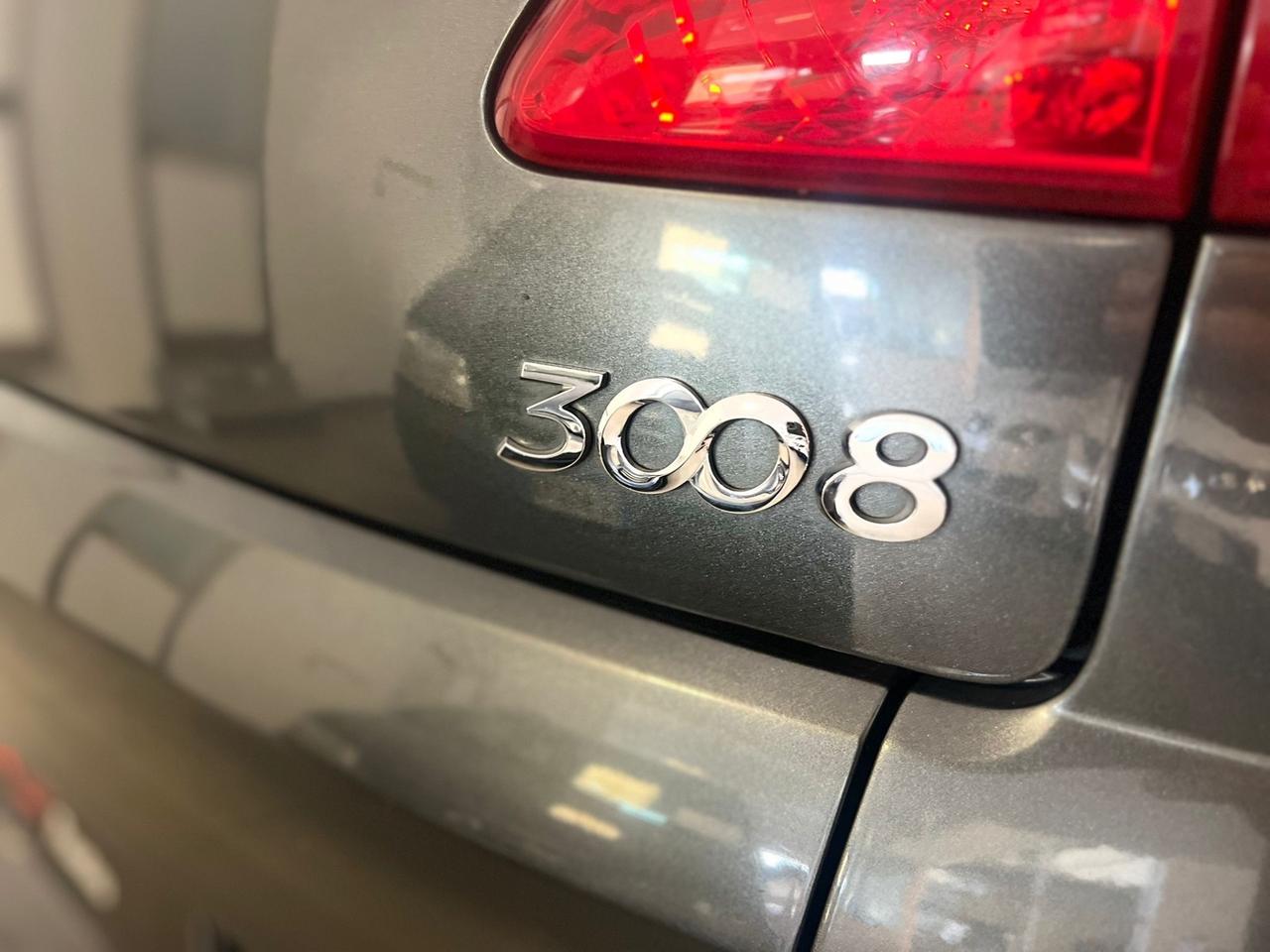 Peugeot 3008 1.6 HDi 112CV Business