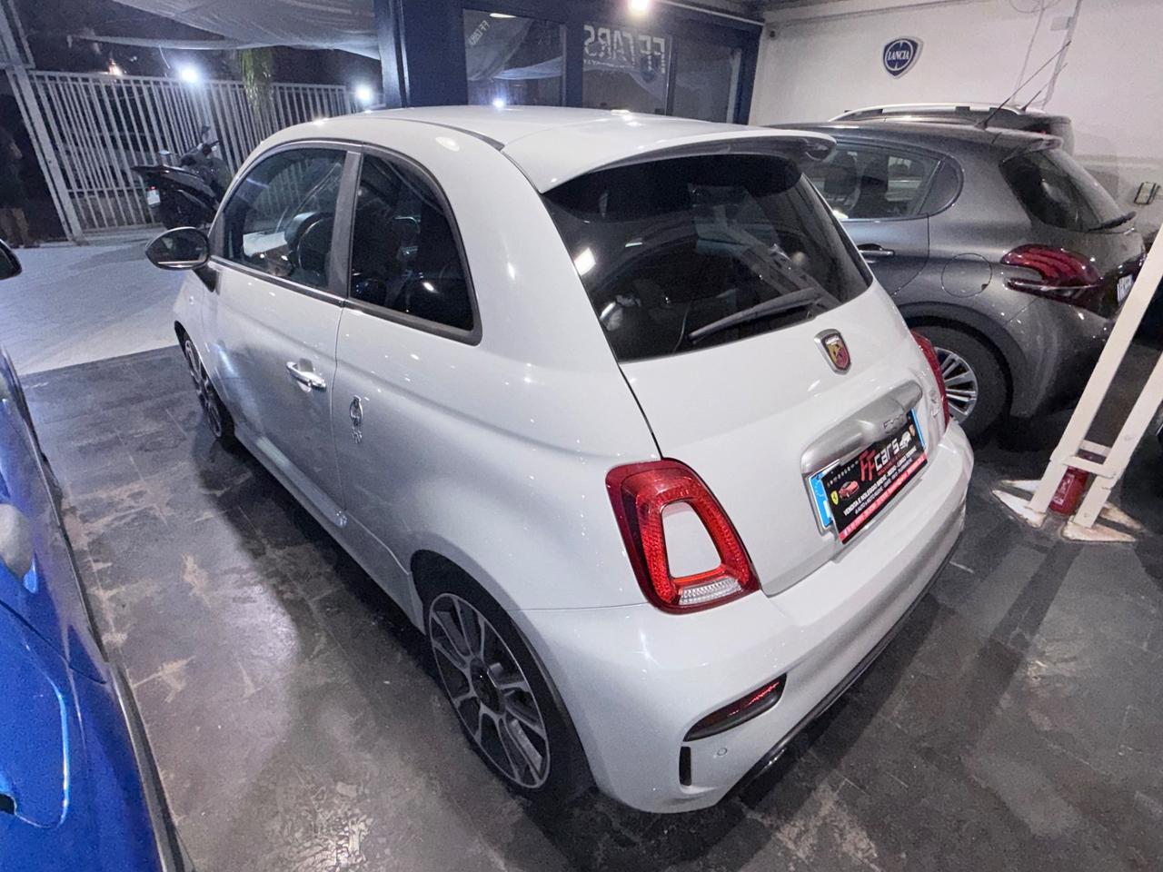 Abarth 595 1.4 Turbo T-Jet 165 CV Turismo