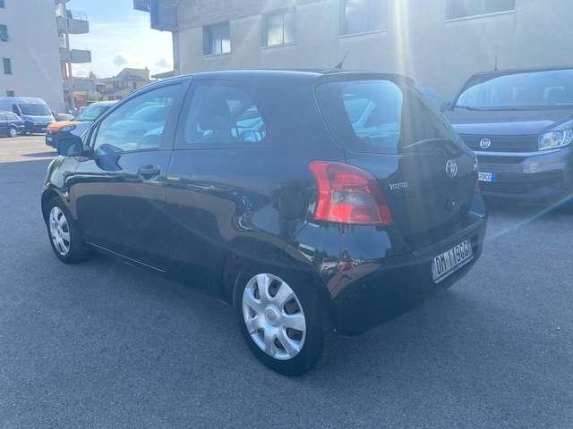 Toyota Yaris Yaris II 2005 3p 1.0