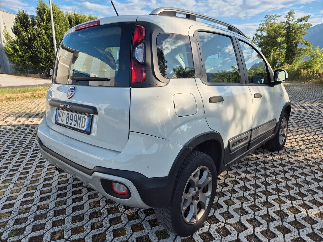 FIAT PANDA CROSS 4X4 DIESEL 95 CV