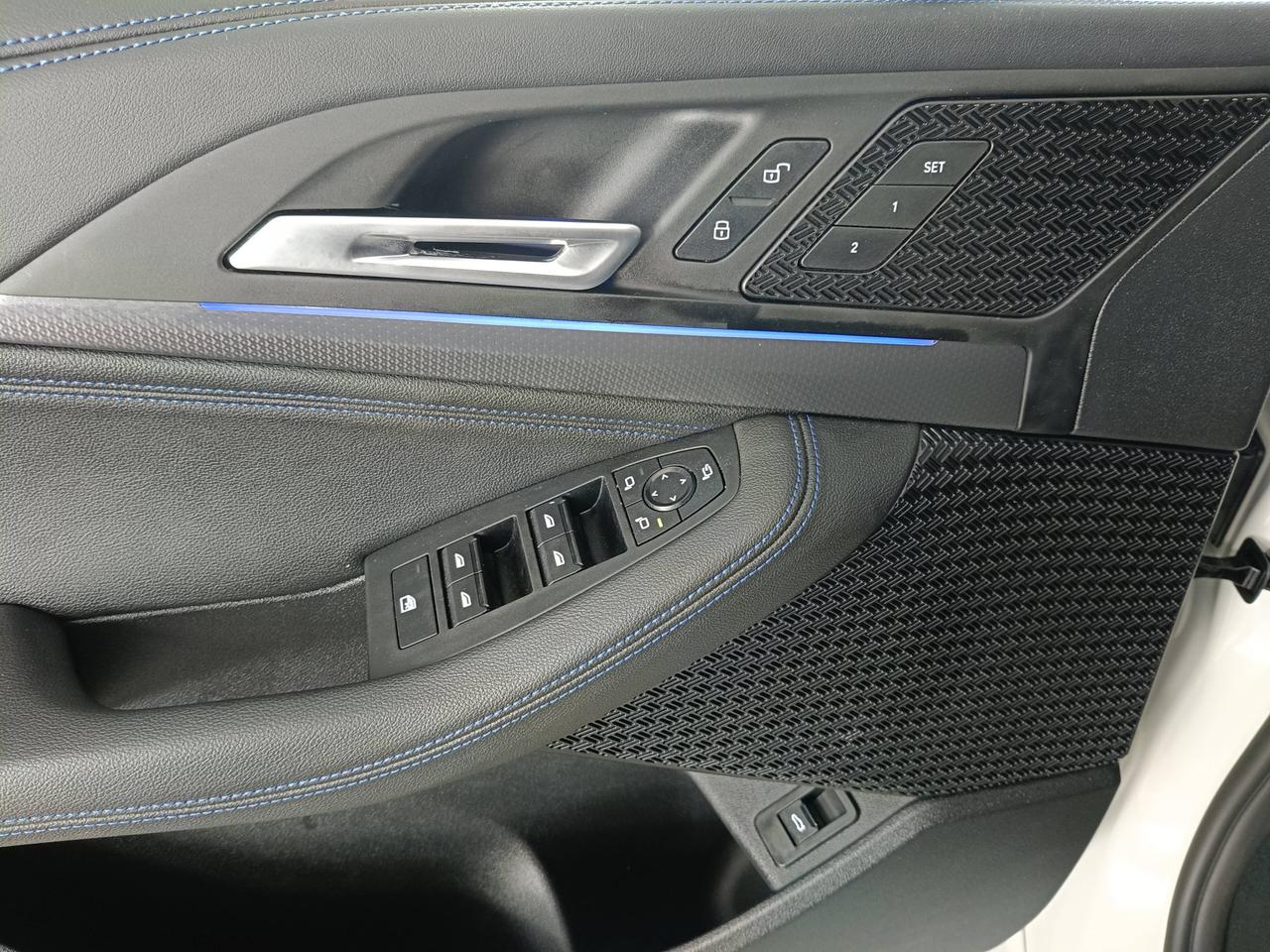 BMW Serie 2 U06 Active Tourer - 220i Active Tourer mhev 48V Msport auto