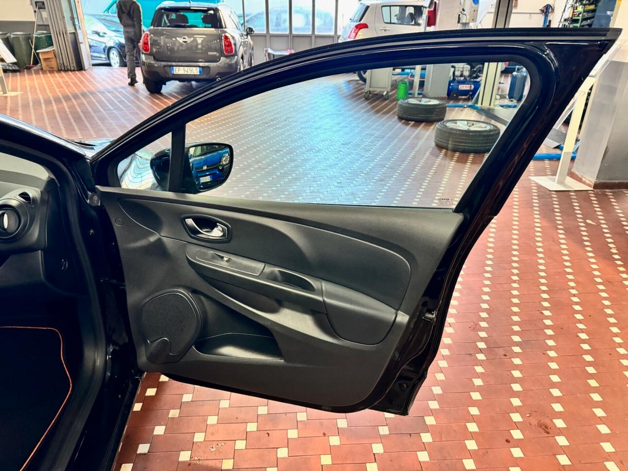 Renault Clio 1.2 75 CV 5 porte Duel - UNICO PROPRIETARIO