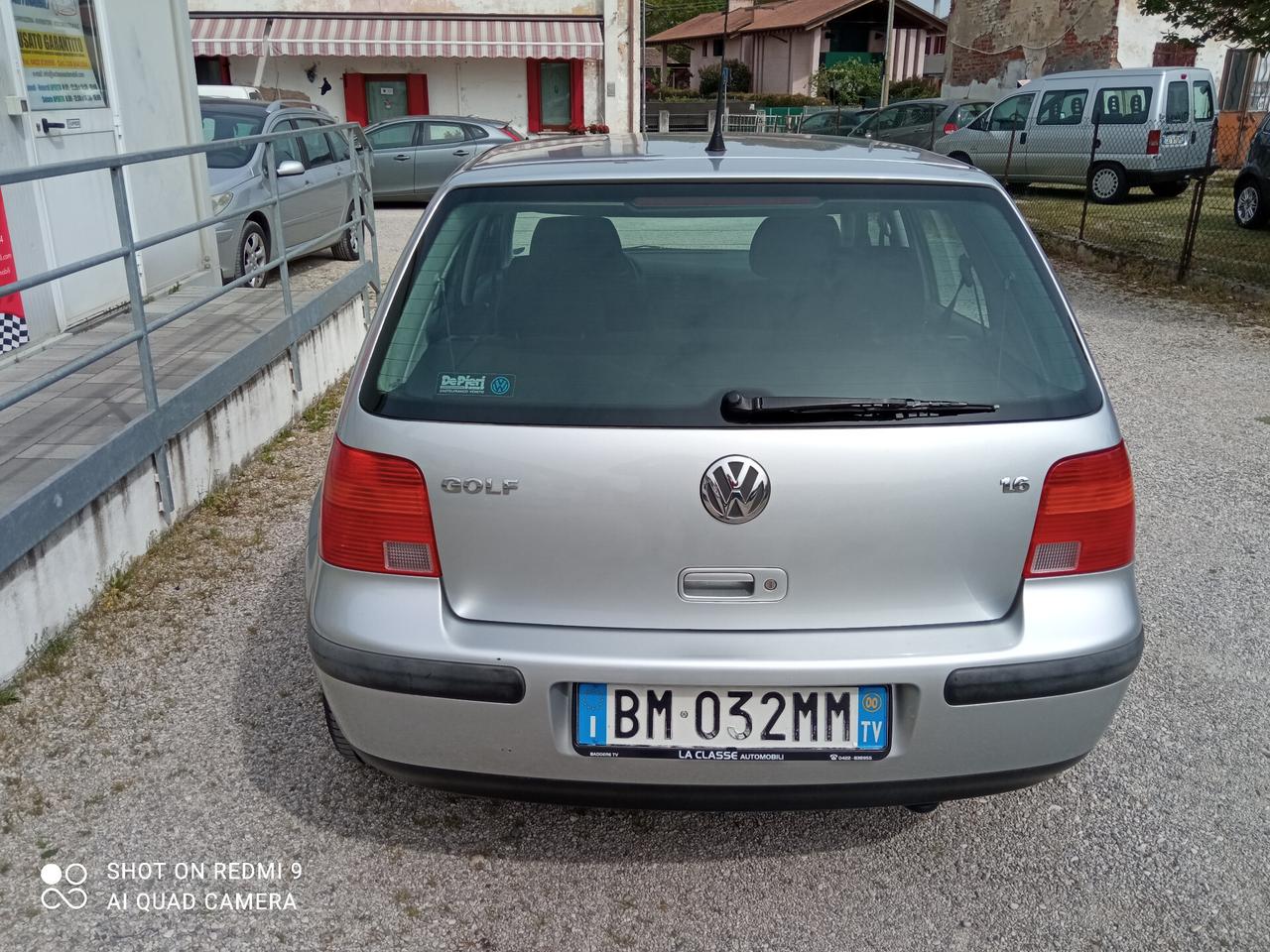 Volkswagen Golf 1.6 cat 5 porte 102cv