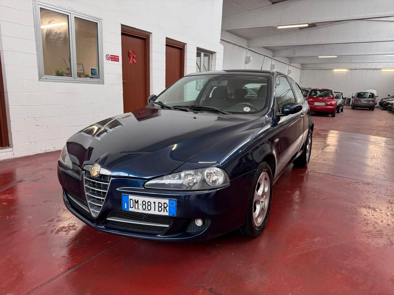 Alfa Romeo 147 1.6 16V TS (105) 3 porte Black Line GPL NEOPAT