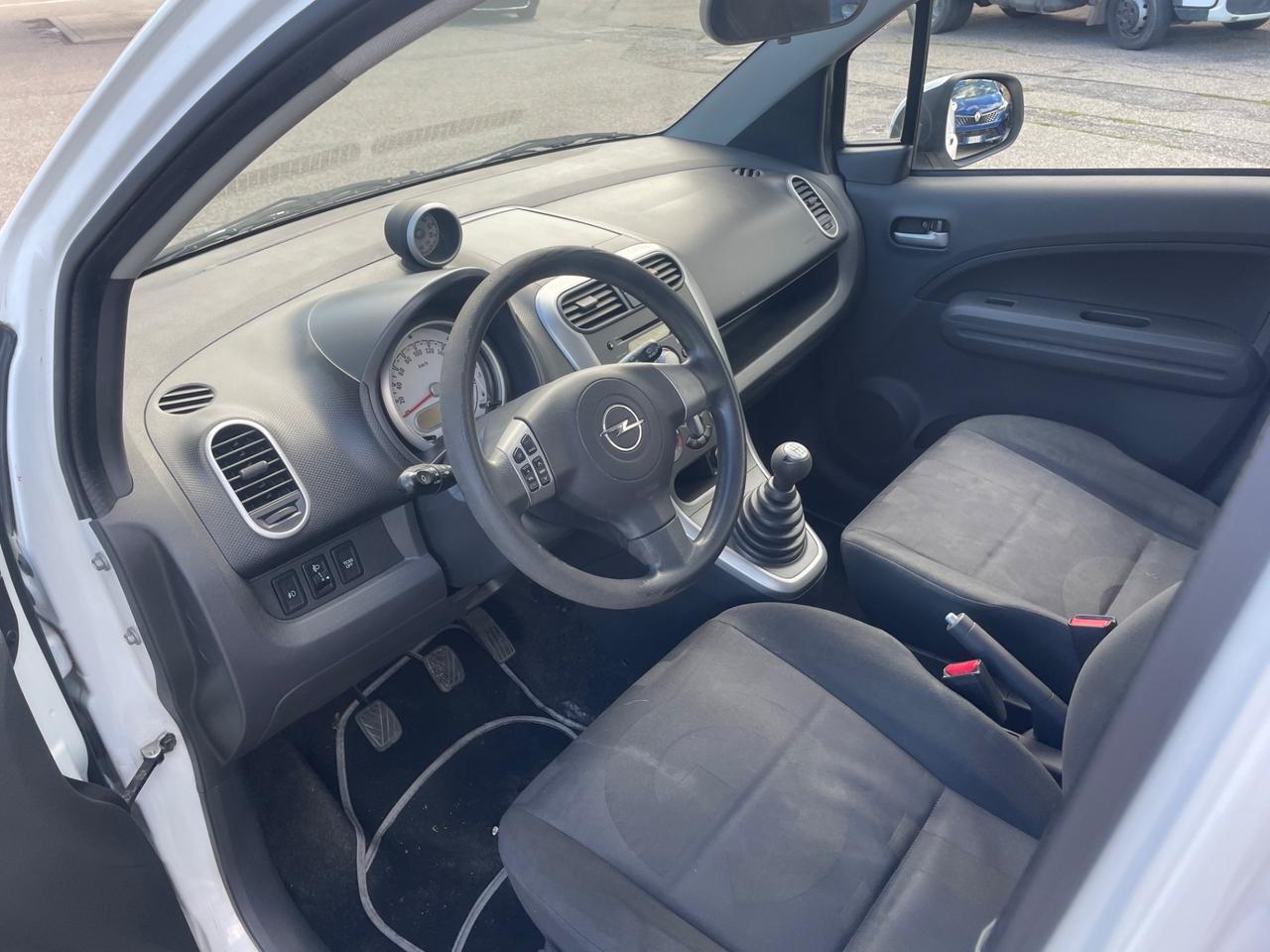 Opel Agila 1.2 86CV Enjoy NEOPATENTATI