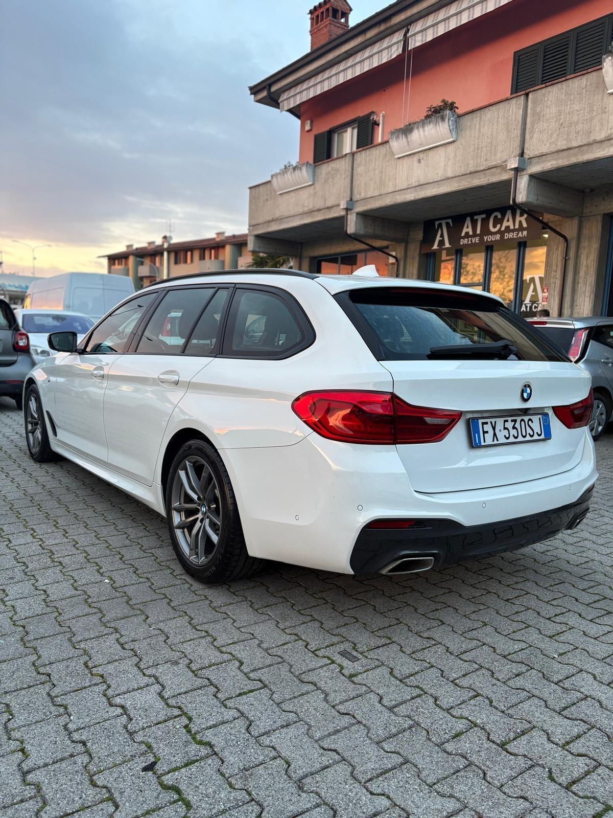 Bmw 520 520d xDrive Touring Msport