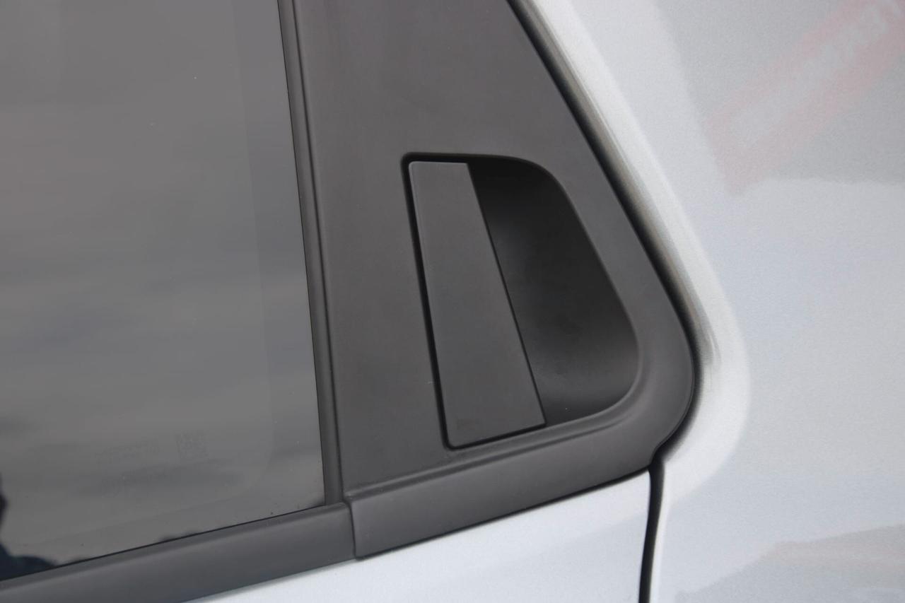 Jeep Avenger 1.2 Turbo 100 CV Summit