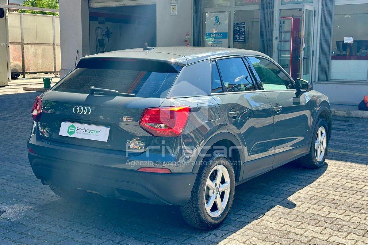 AUDI Q2 30 TDI S tronic Business
