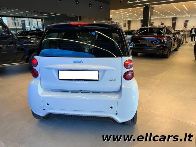 SMART ForTwo 1000 52 kW MHD coupé passion