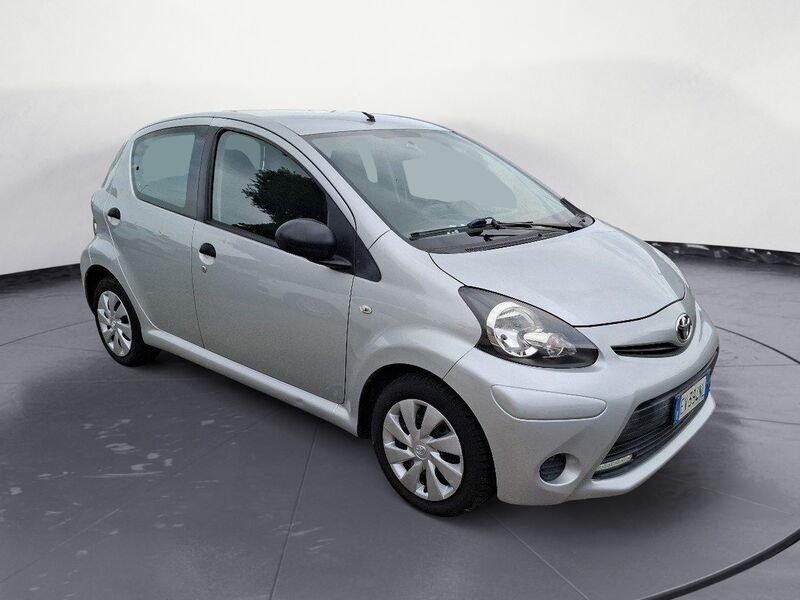 Toyota Aygo Aygo 1.0 12V VVT-i 5 porte Active Connect