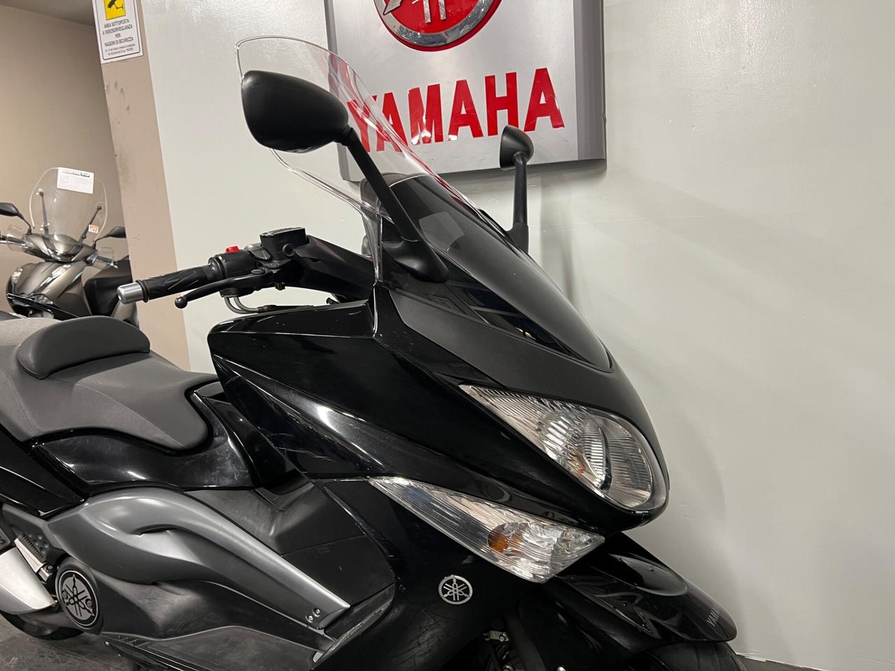 Yamaha TMAX 500