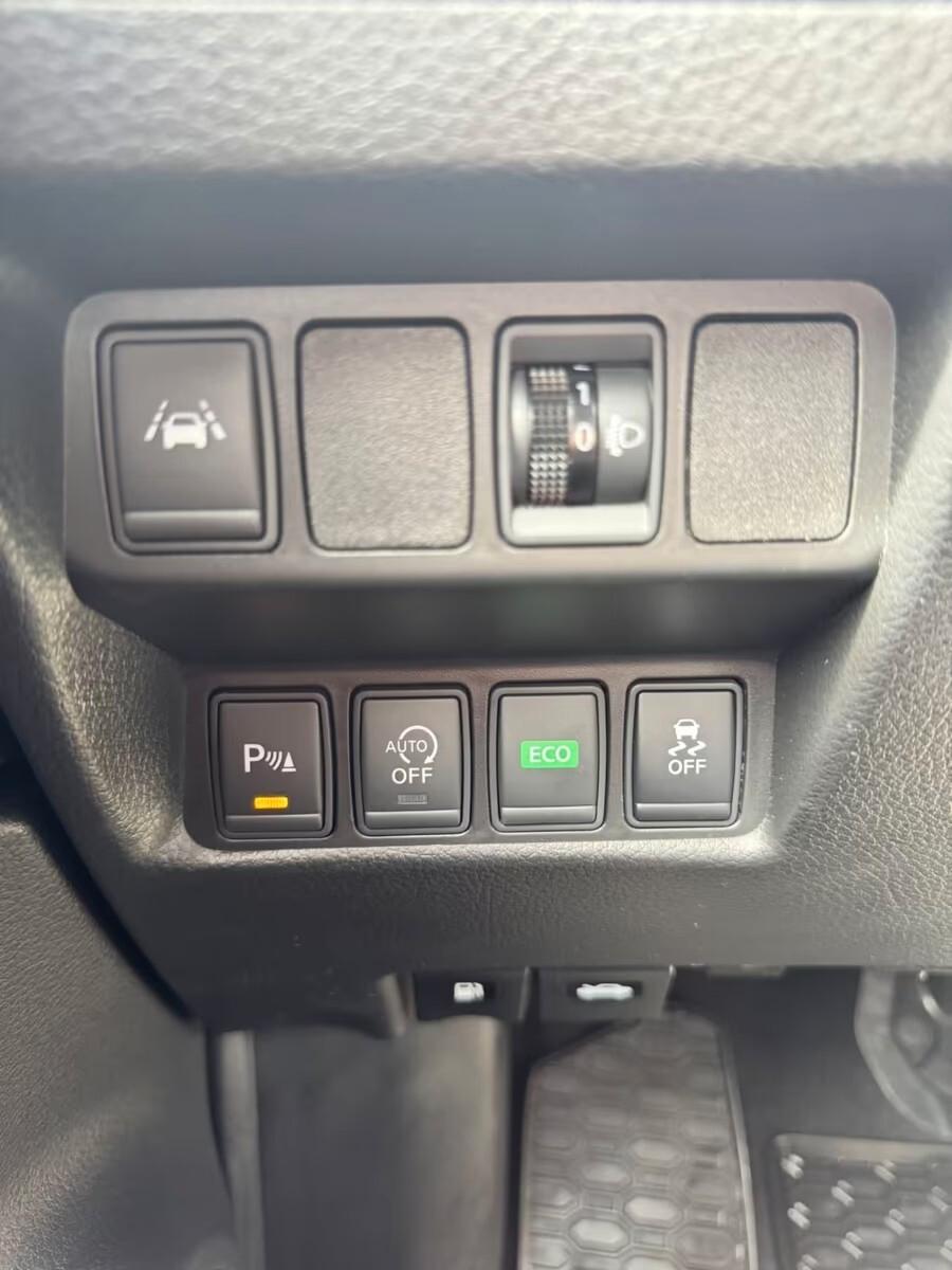 Nissan Qashqai 1.2 DIG-T N-Connecta