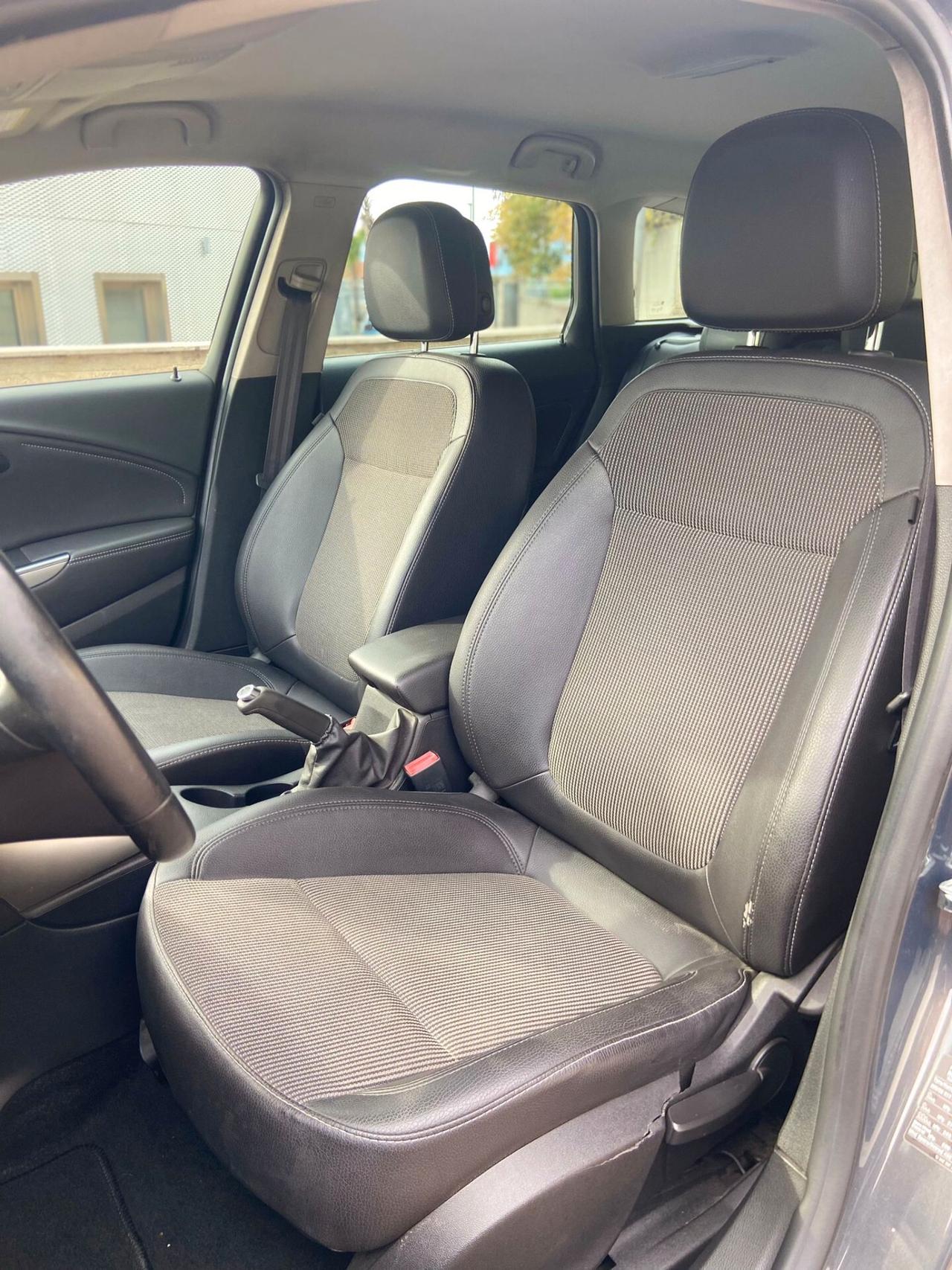 Opel Astra Sports Tourer 1.7 TDCI 130cv Cosmo