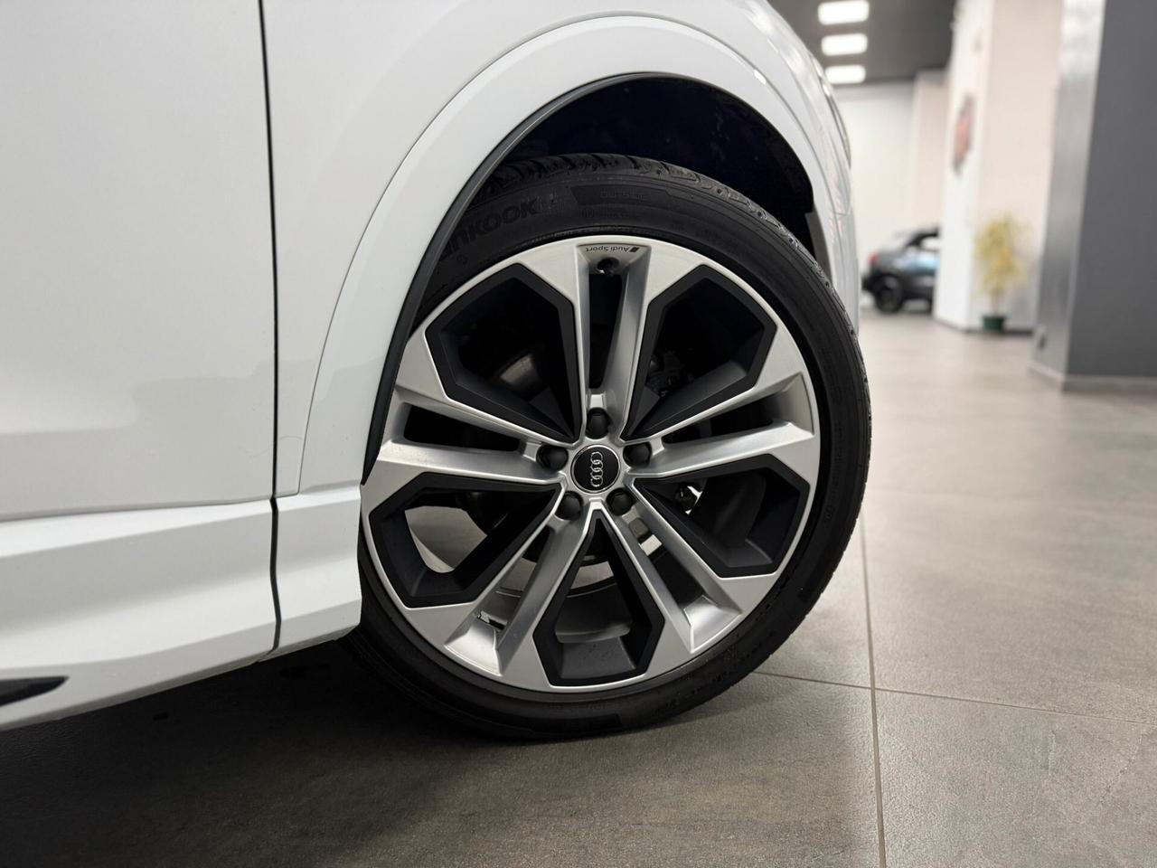 Audi Q3 SUV 35 TDI S-tronic S-line Edition