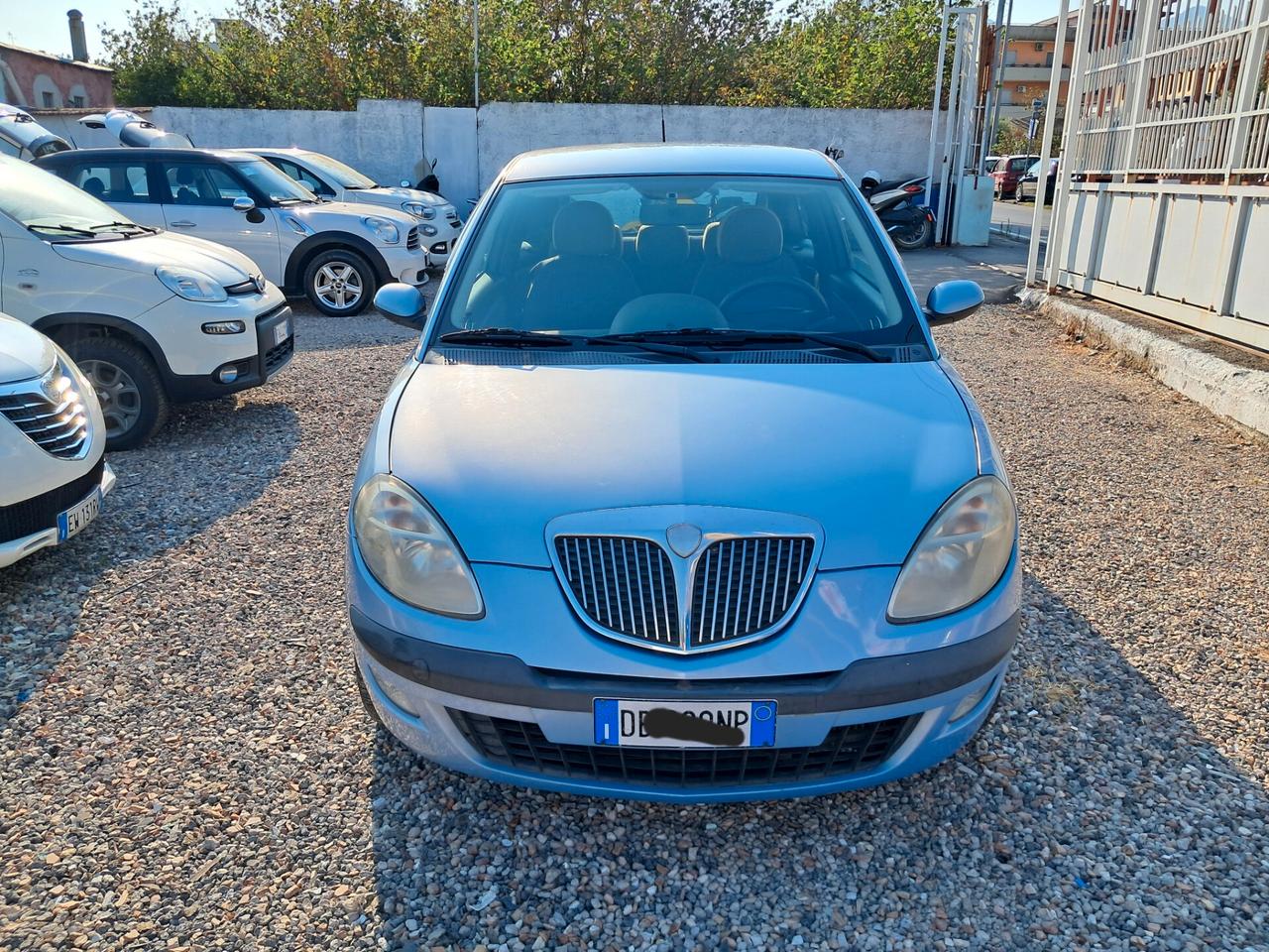 Lancia Ypsilon 1.3 Mjt 70cv Cambio Automatico