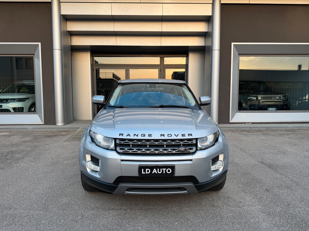 Land Rover Range Evoque 2.2 TD4 5p. Prestige