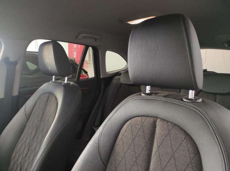 BMW X1 (F48) - X1 xDrive18d xLine