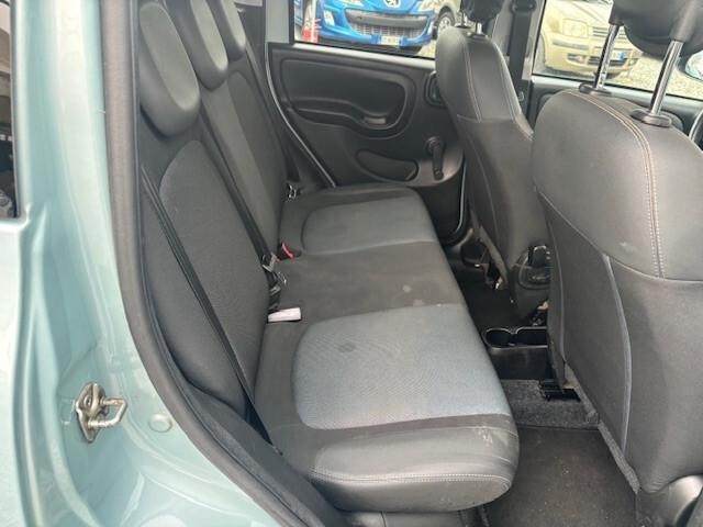 Fiat Panda 1.0 FireFly S&S Hybrid City Cross 5 posti 80.000km