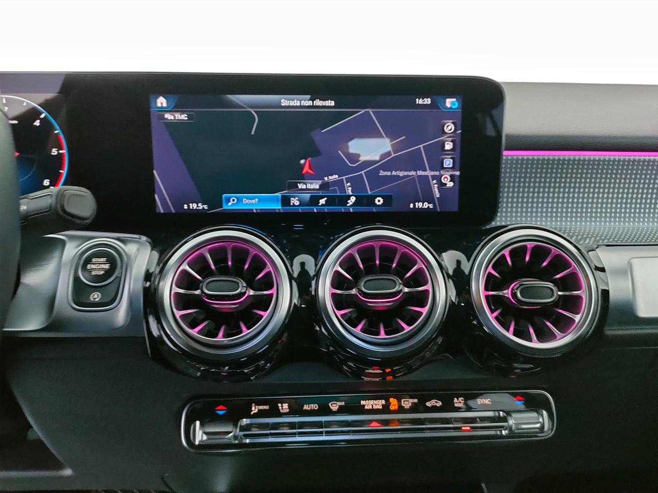 Mercedes-Benz GLB - X247 2019 - GLB 200 d Sport Plus auto