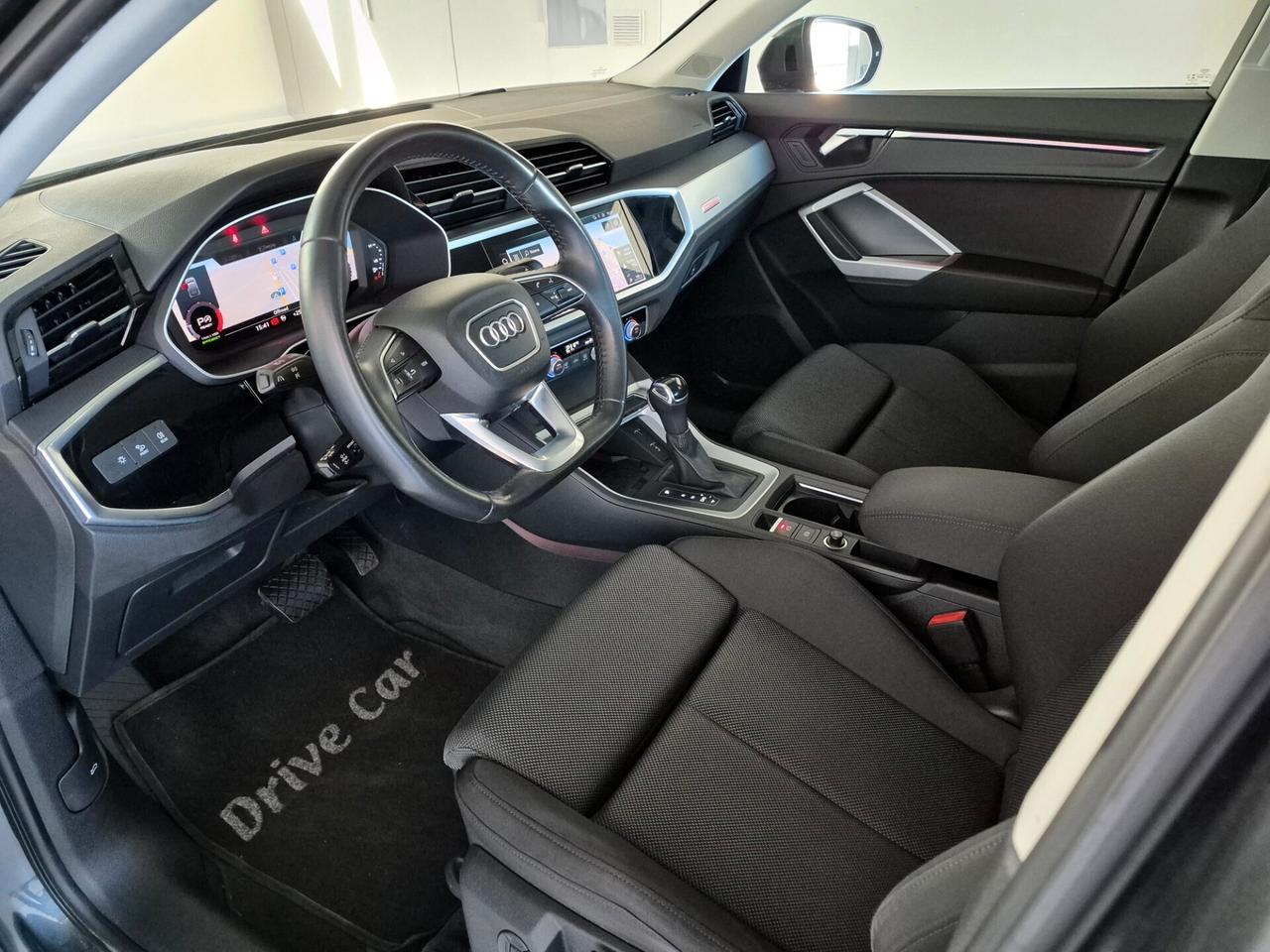 Audi Q3 SPORTBACK 35 TDI S LINE S-TRONIC IDENTITY BLACK LED NAVI CARPLAY WIRELESS C.19" 1 PROPRIETARIO