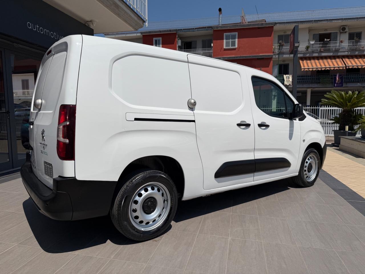Peugeot Partner 1.5 BLUEHDI L2 100CV 3 posti - PASSO LUNGO -