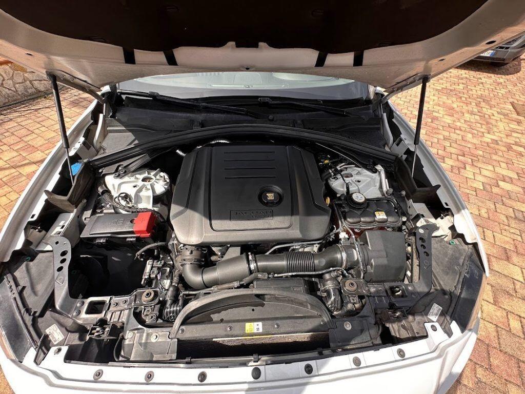 JAGUAR F-Pace 2.0 D 180 CV AWD aut. Portfolio MY 2019
