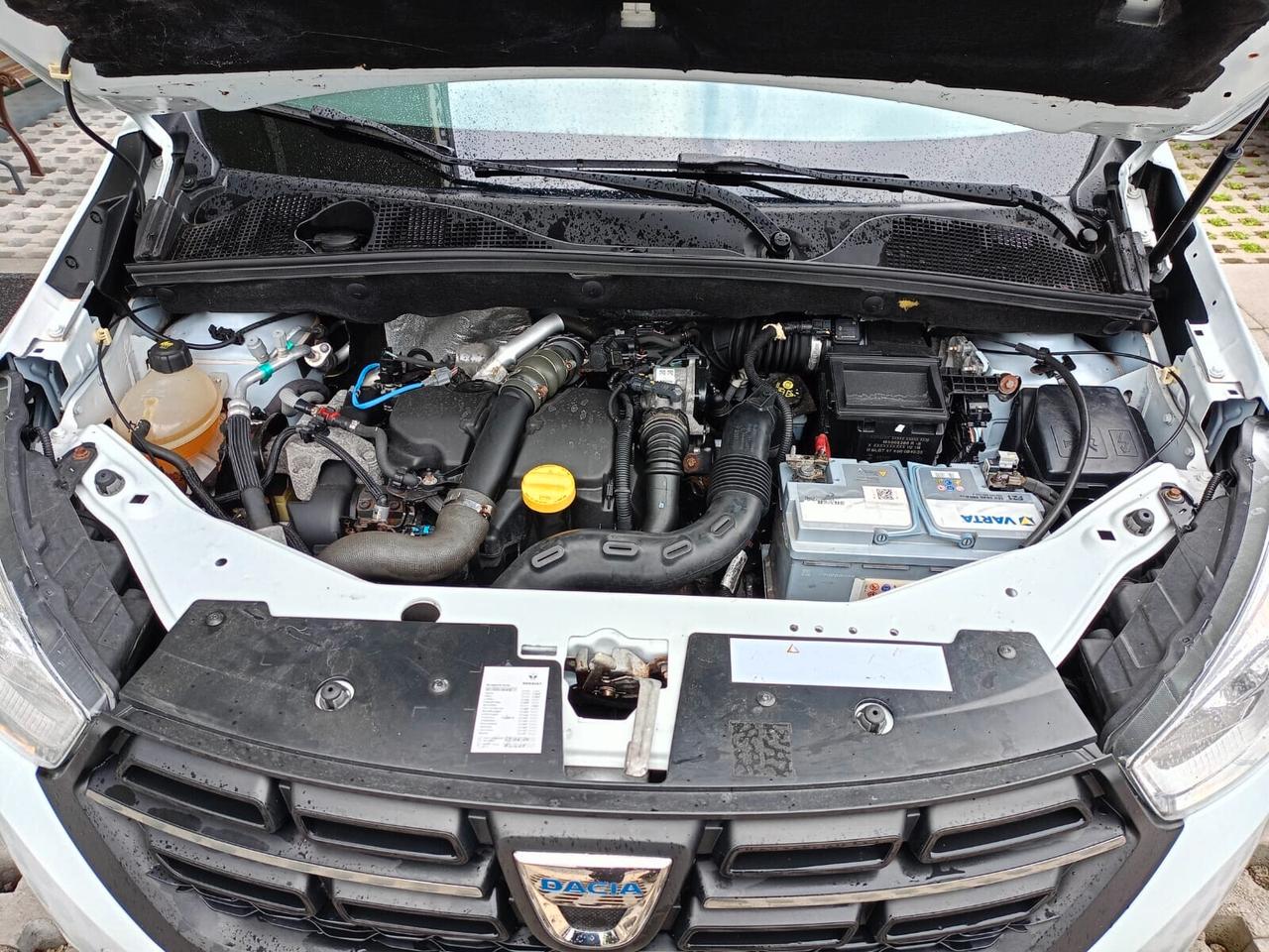 Dacia Lodgy Stepway 1.5 Blue dCi 8V 115CV 7 posti