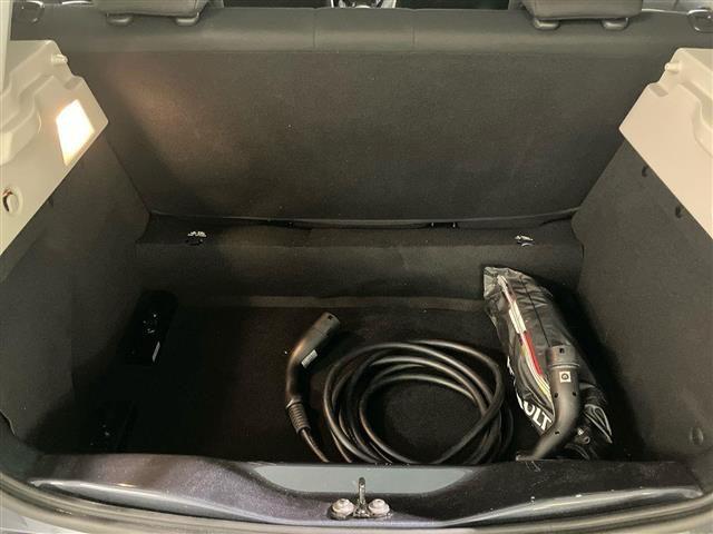 RENAULT ZOE Life R110 e-shifter Omolg N1 Autocarro!