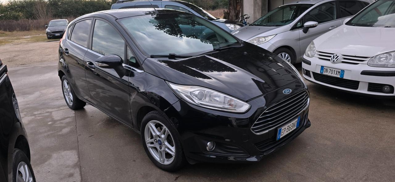 Ford Fiesta 1.5 TDCi 75CV 5 porte Titanium