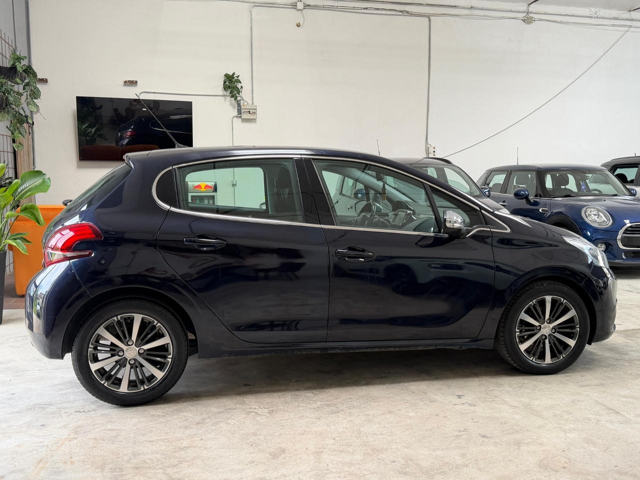 Peugeot 208 PureTech 82 3p. GPL Active