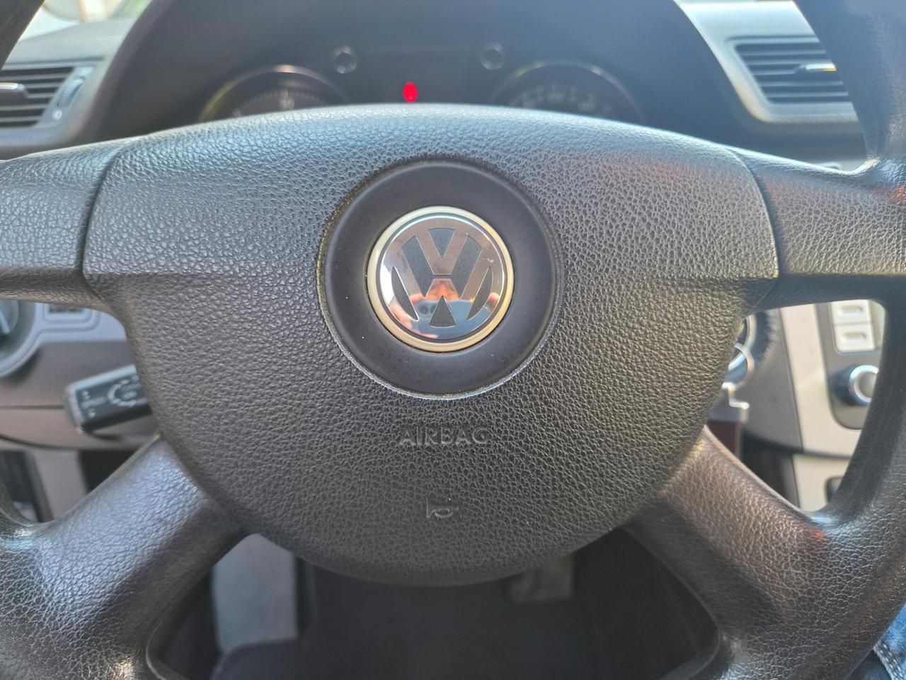 Volkswagen Passat 2.0 16V TDI Var. Comfortline