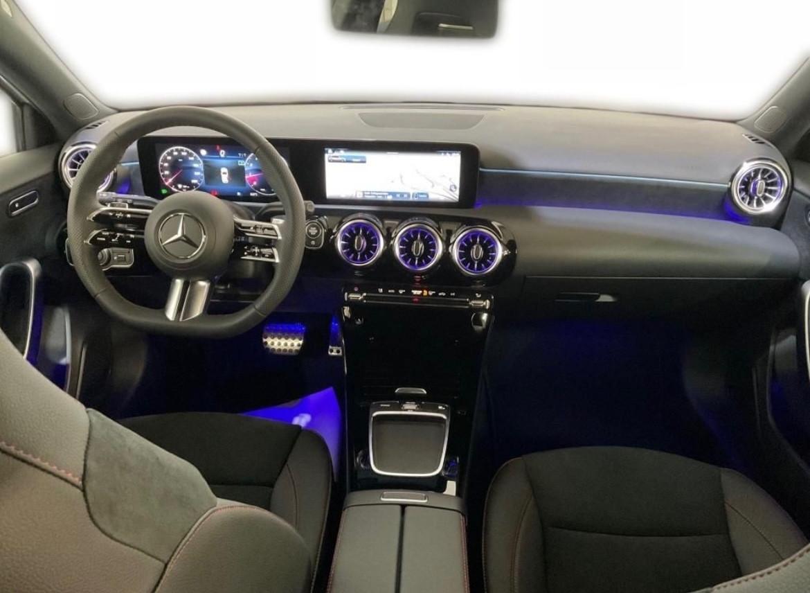 Mercedes-Benz A 180 AMG
