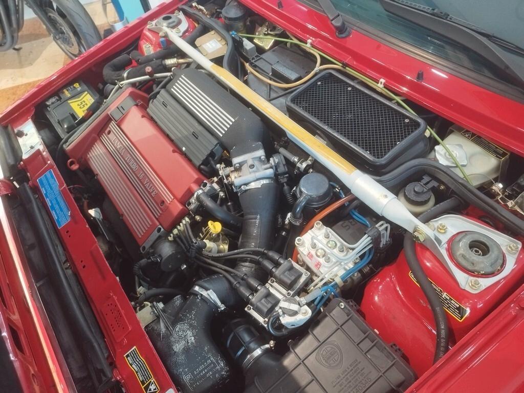 Lancia Delta HF Integrale EVO 2